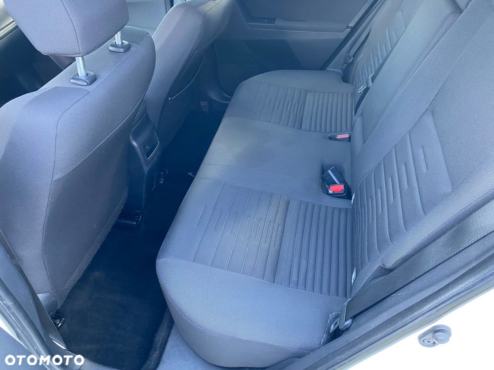 Toyota Auris 1.6 Valvematic Executive - 31