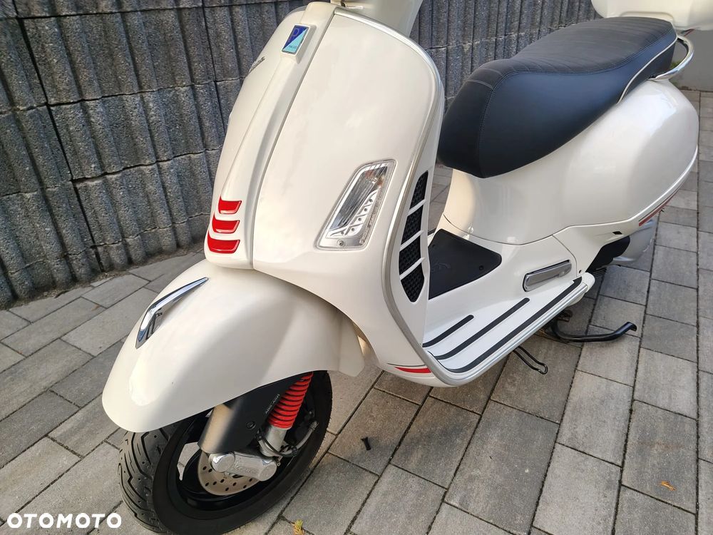 Piaggio Vespa - 23