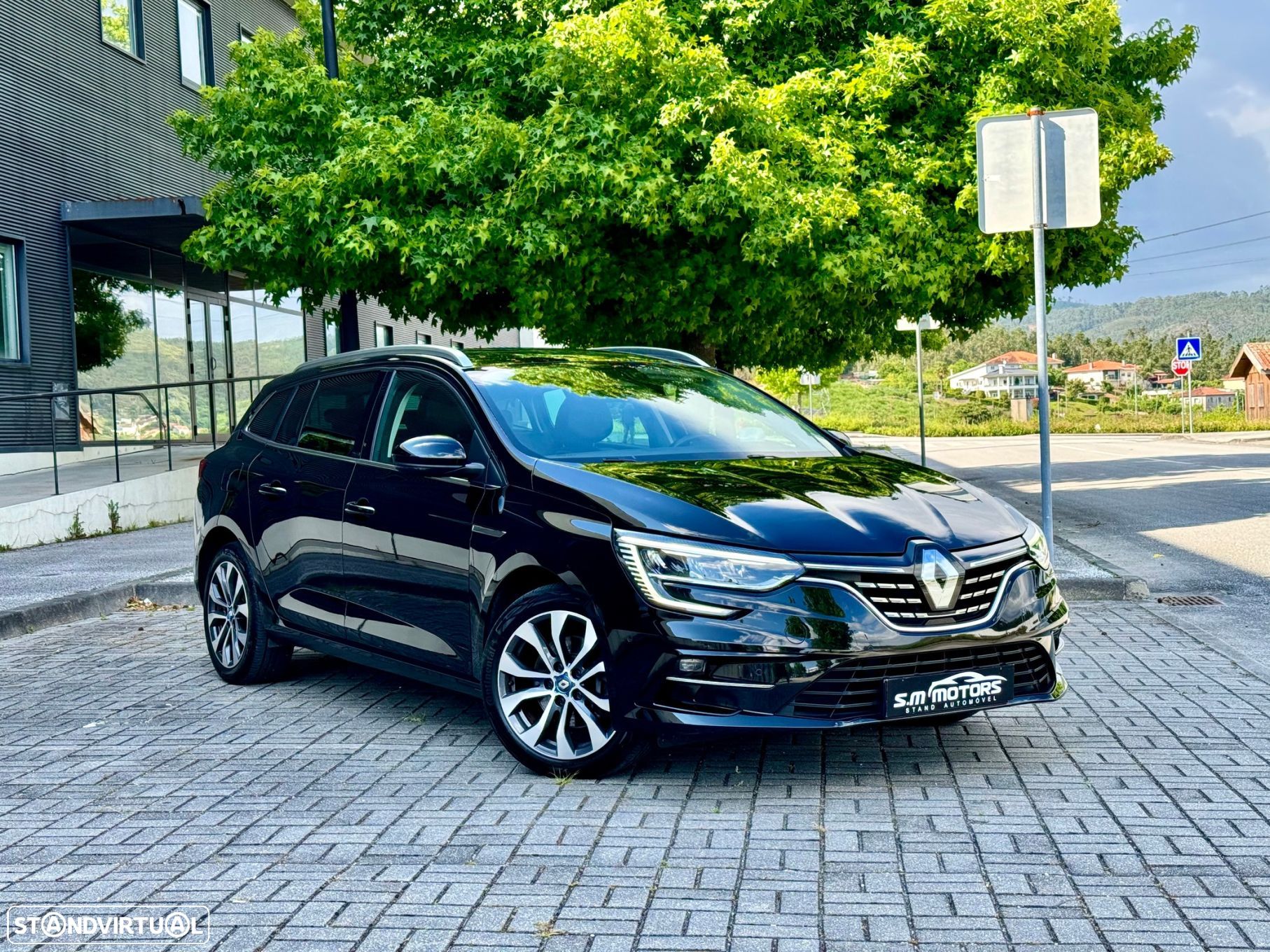 Renault Mégane Sport Tourer 1.6 E-Tech Plug-In Intens - 1