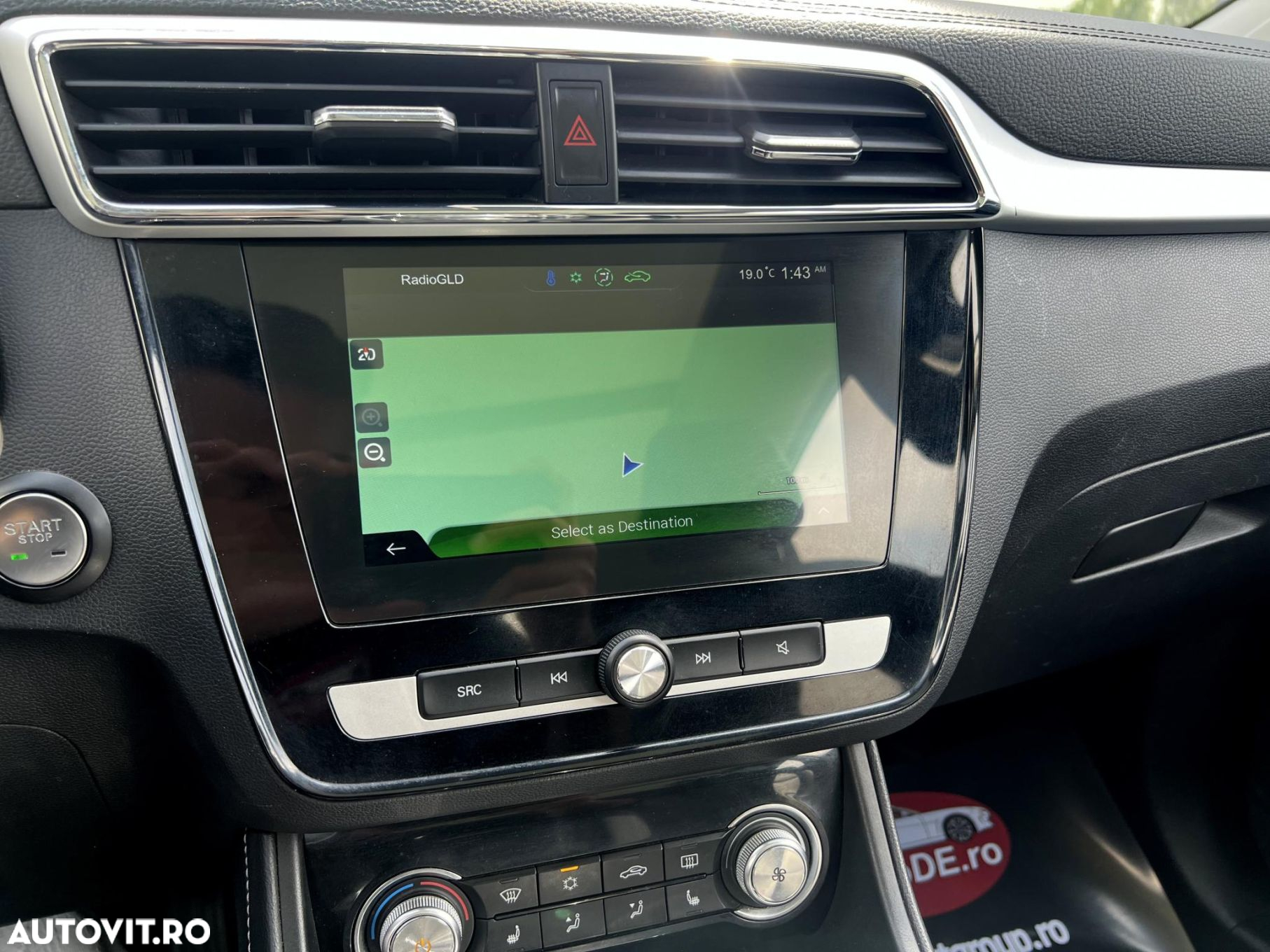 MG ZS EV Luxury - 11