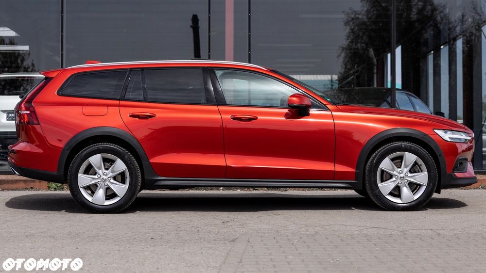 Volvo V60 Cross Country T5 AWD Geartronic Pro - 13