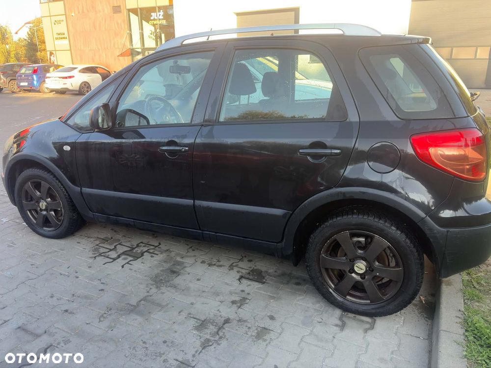 Fiat Sedici 2009 photo 2