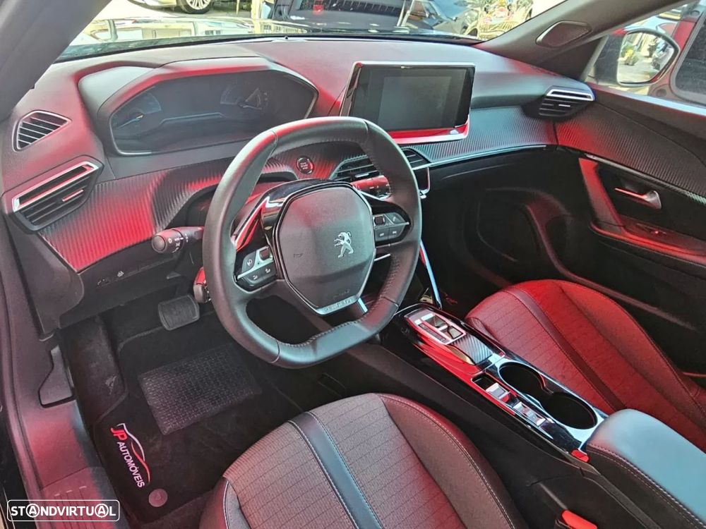 Peugeot e-2008 50 kWh Allure Pack - 7