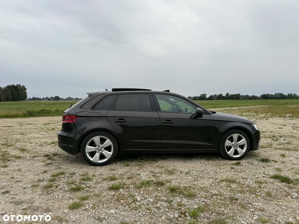 Audi A3 Sportback - 7