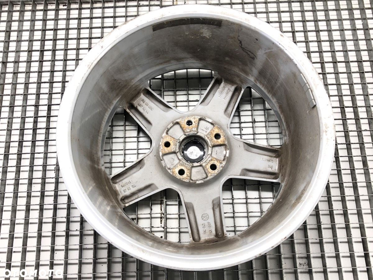 FELGA ALUMINIOWA 19 9J 5X120 ET 60 CENTR.66,6 - 399.00 PLN -    7L9601025E - 3