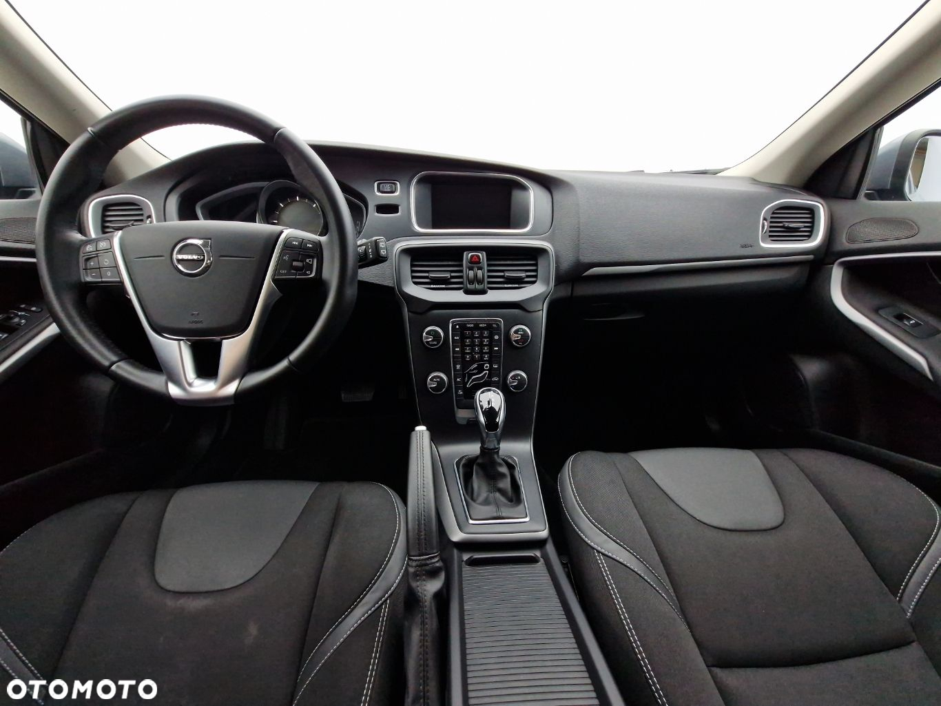 Volvo V40 - 17