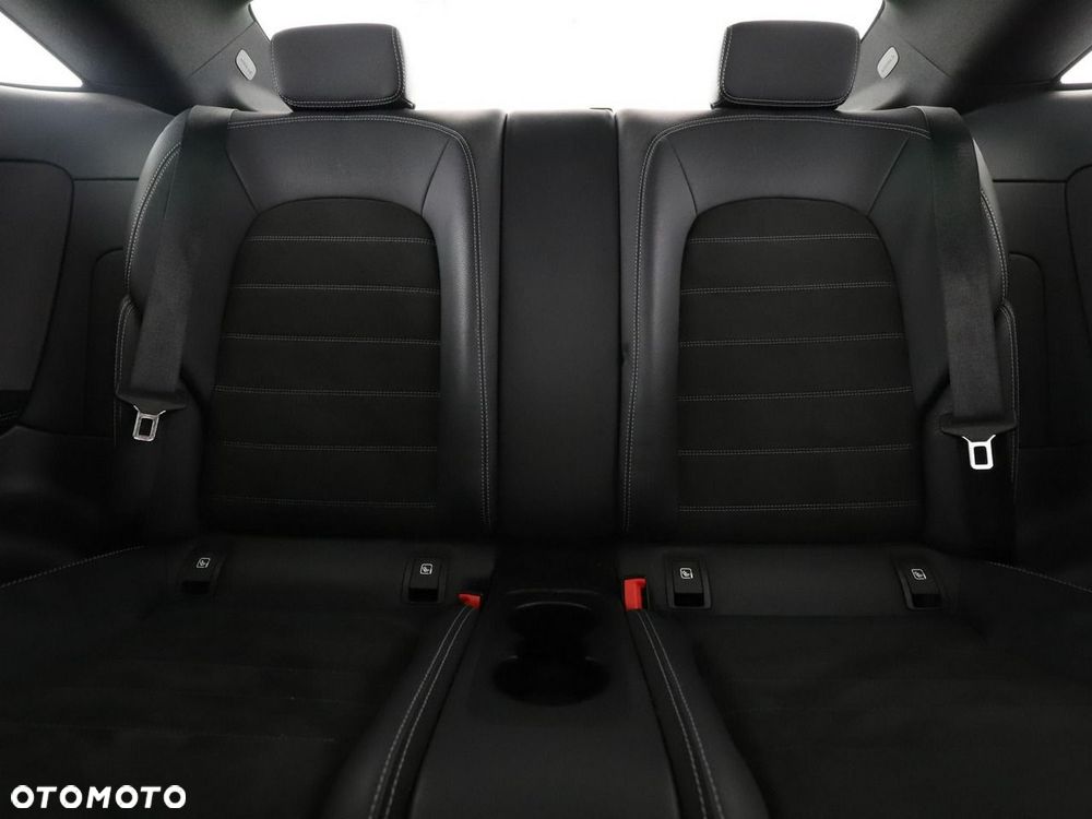 Mercedes-Benz Klasa C 220 d 9G-TRONIC AMG Line - 20