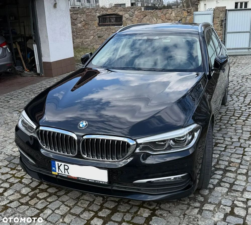BMW Seria 5 530d xDrive Sport Line - 13