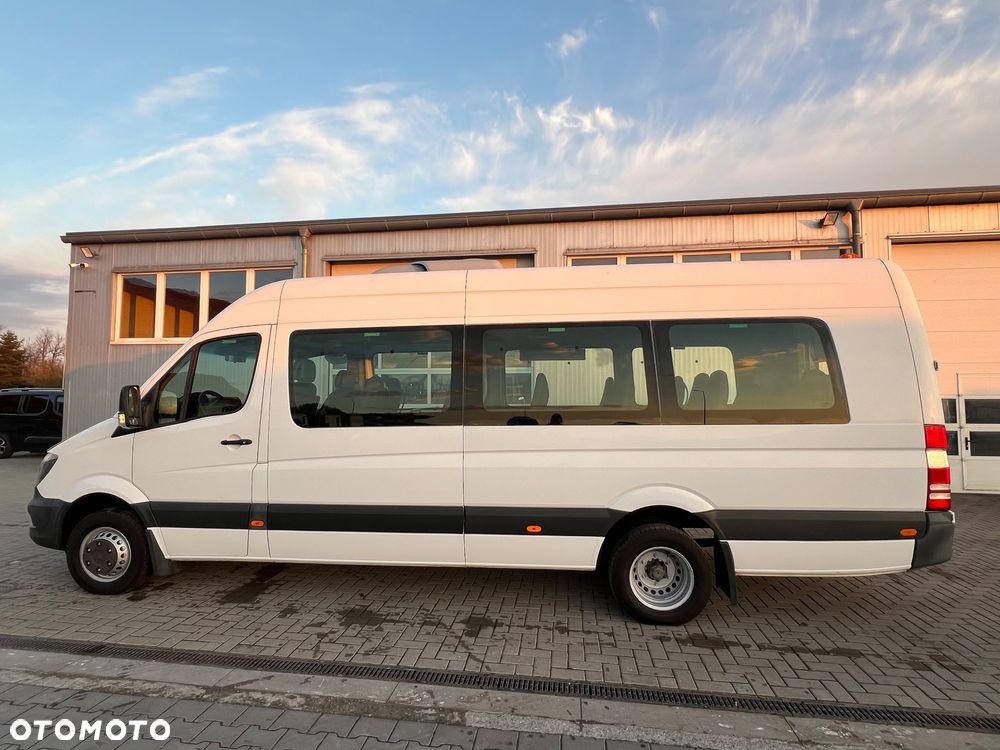 Mercedes-Benz 516 - 7