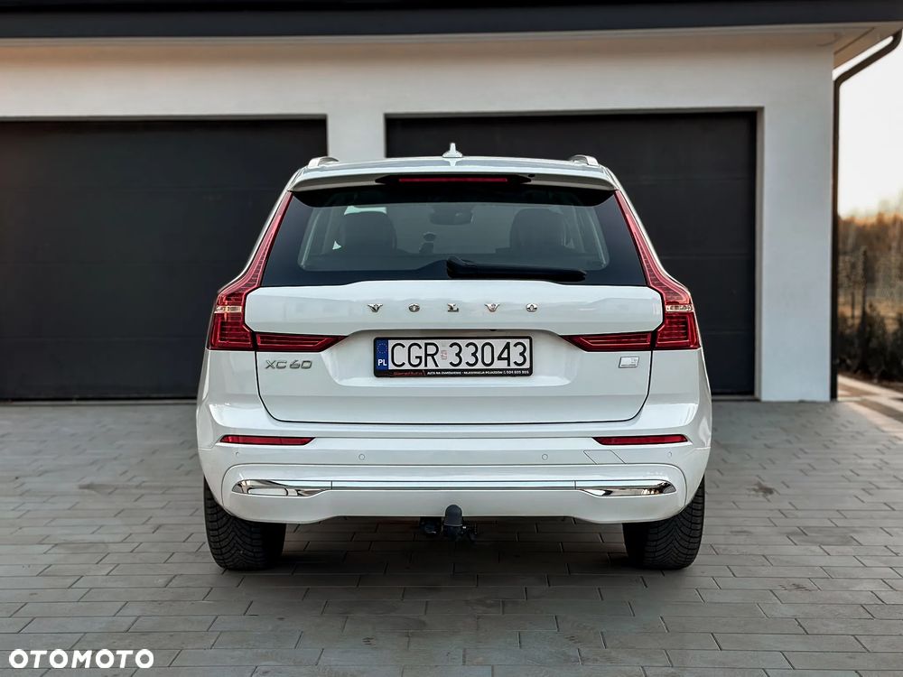 Volvo XC 60 T6 AWD Recharge Plus Bright - 5