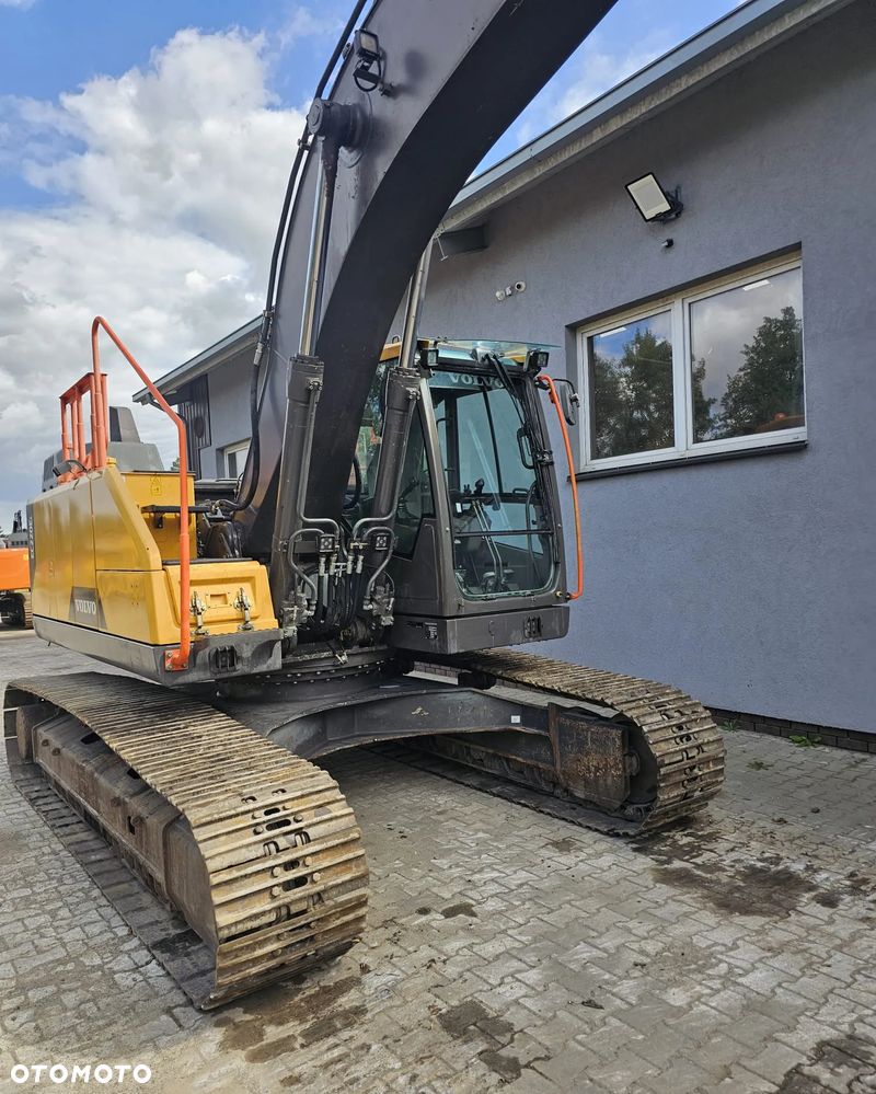 Volvo EC220EL - 18