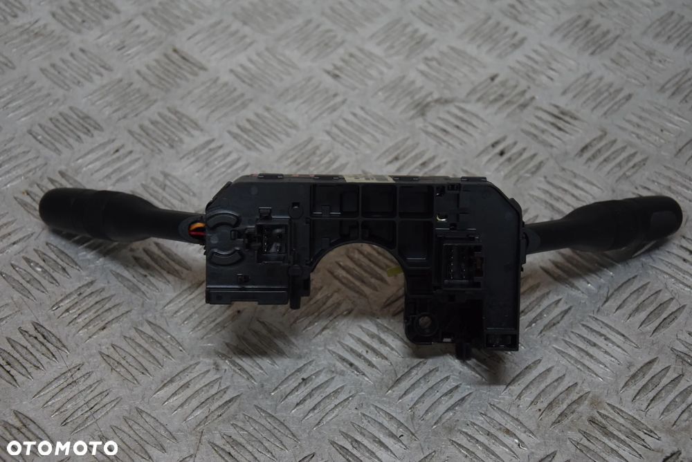 JEEP CHEROKEE KJ MANETKA MANETKI PAJĄK KPL. - 5