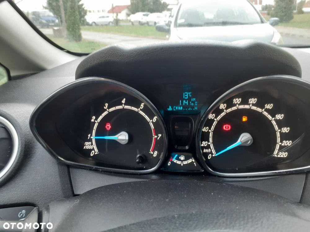 Ford Fiesta 1.4 Gold X EU5 - 12