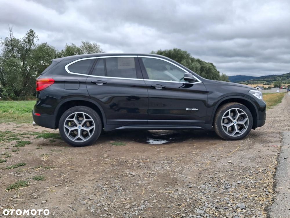 BMW X1 sDrive20d - 4
