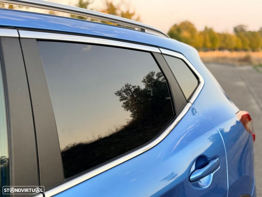 Nissan Qashqai 1.5 dCi N-Connecta - 18