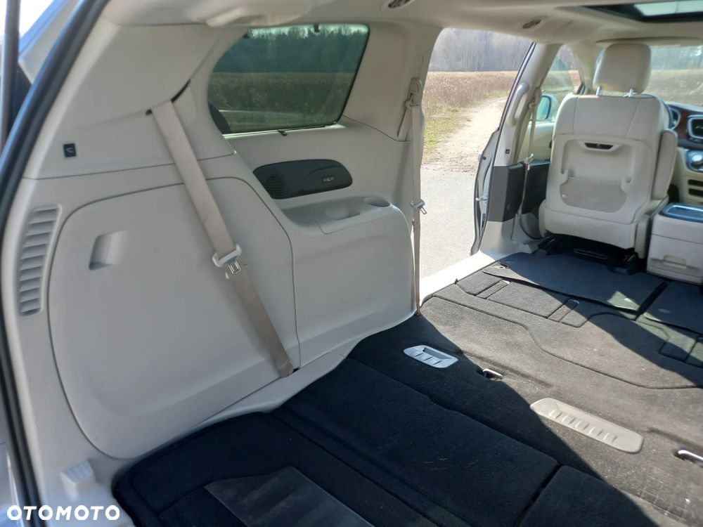 Chrysler Pacifica - 9