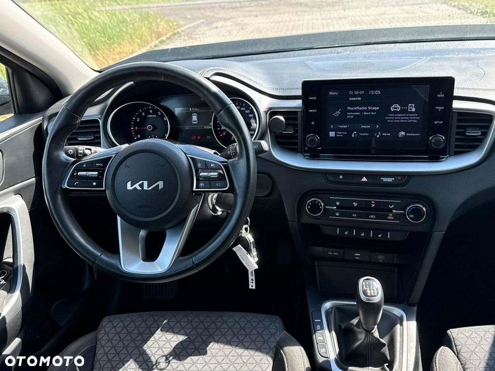 Kia Ceed 1.5 T-GDI Business Line - 21