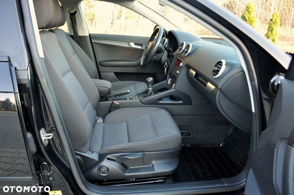 Audi A3 Sportback - 17