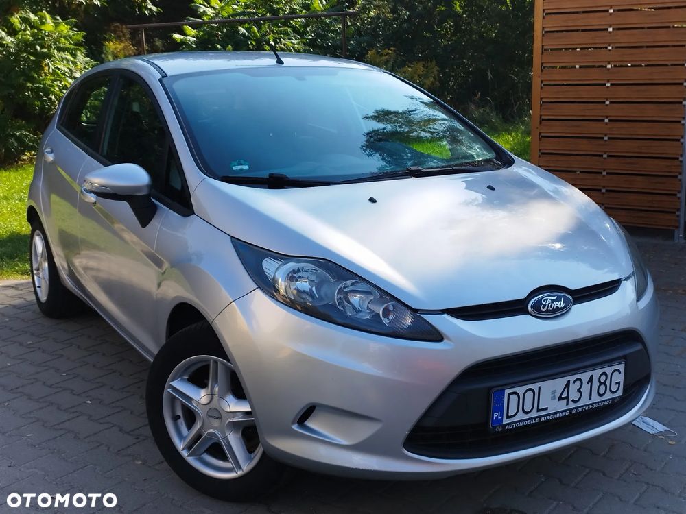 Ford Fiesta - 2