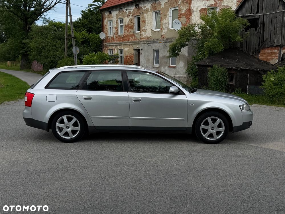 Audi A4 Avant - 3