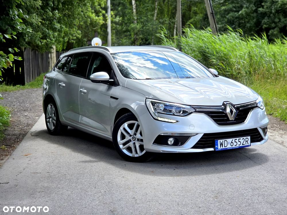 Renault Megane 1.5 Blue dCi Equilibre - 2
