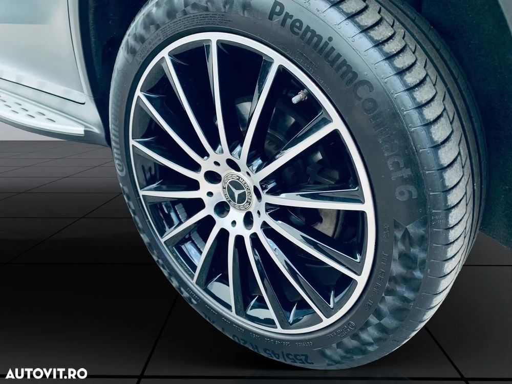 Mercedes-Benz GLC 300 e 4MATIC - 10