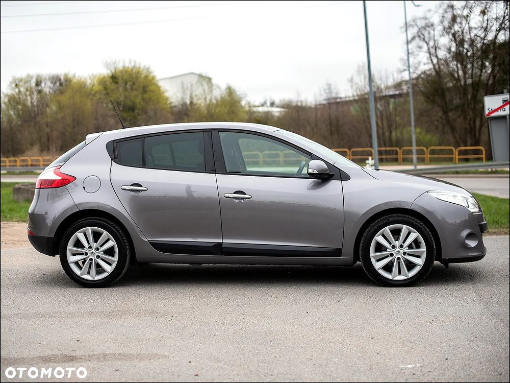 Renault Megane - 5