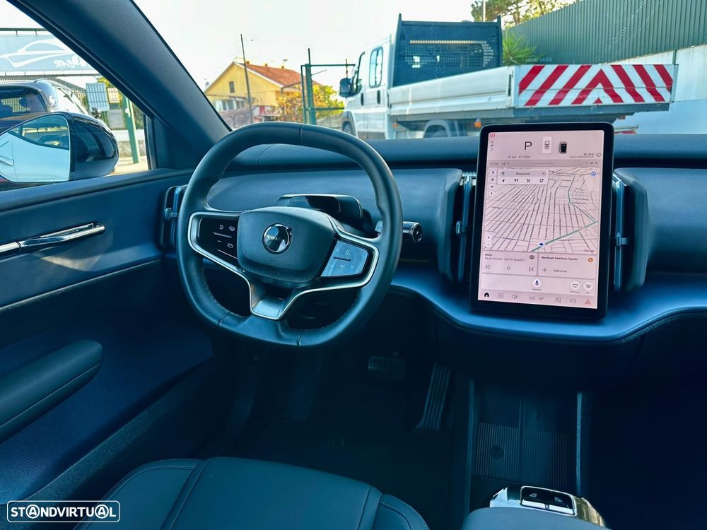 Volvo EX30 - 10