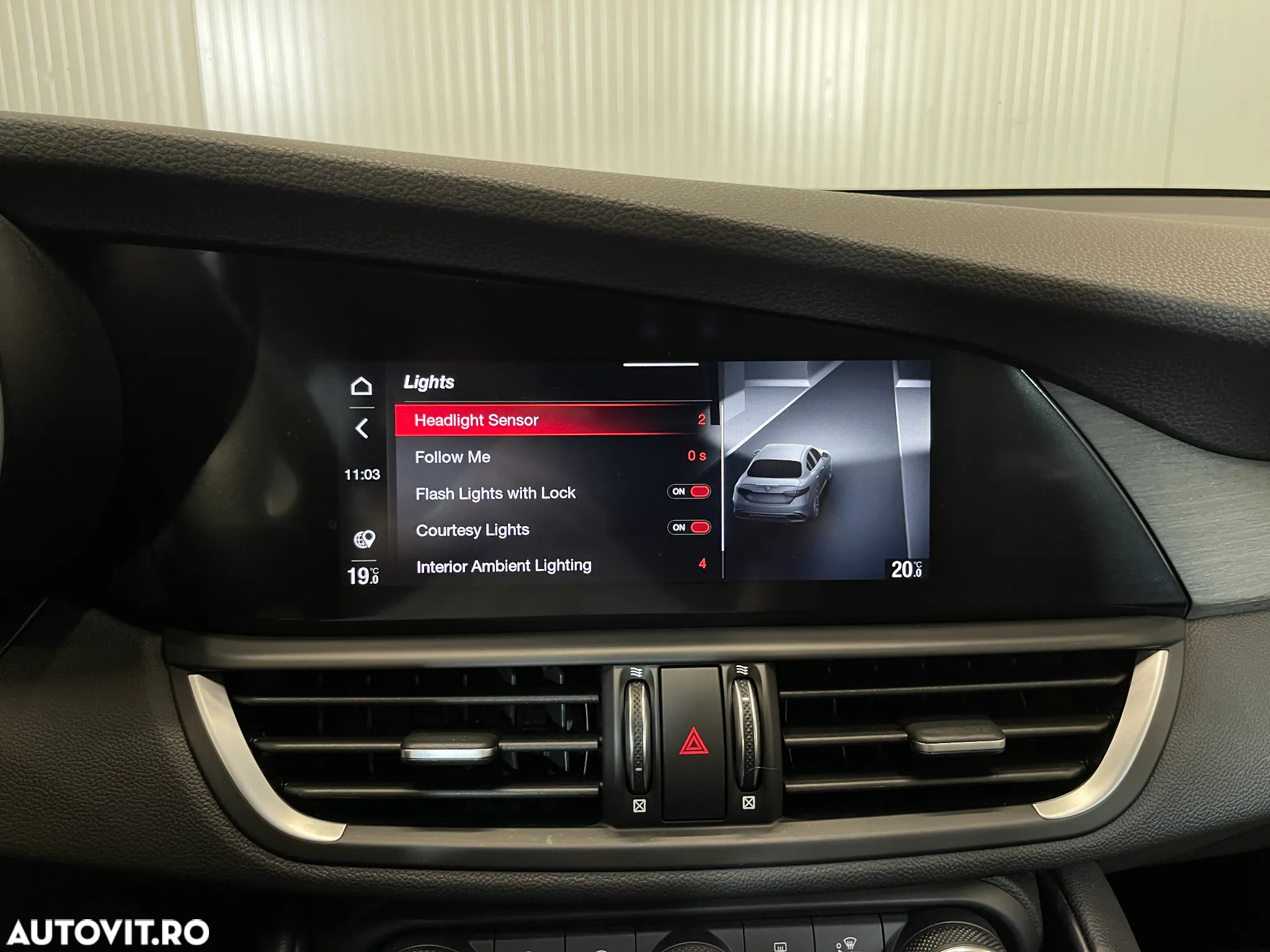 Alfa Romeo Giulia 2.0 Turbo AWD AT8 Ti - 21