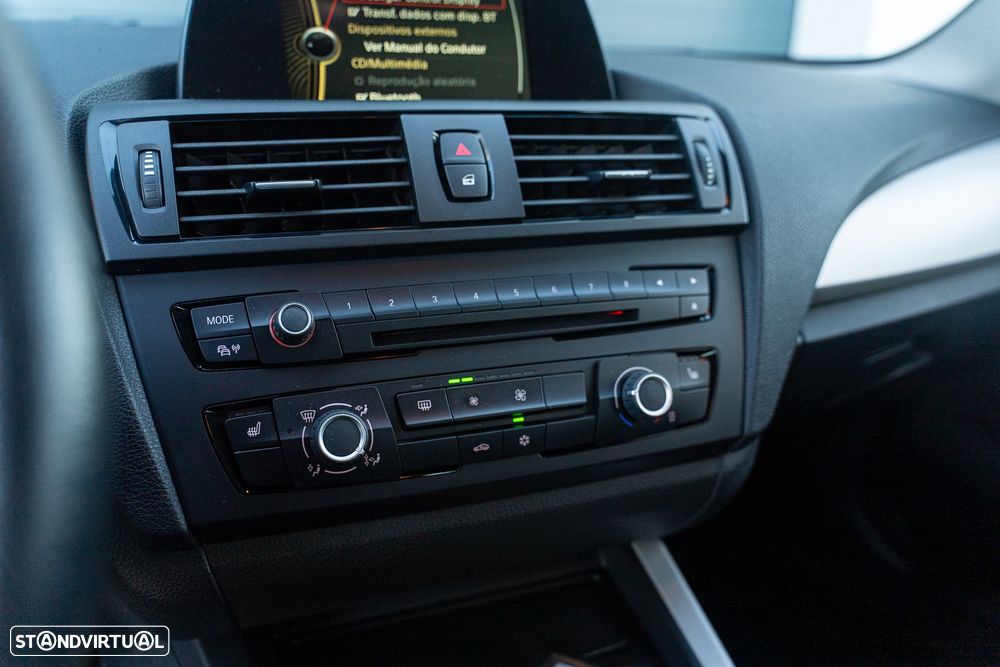 BMW 116 i Confort - 22