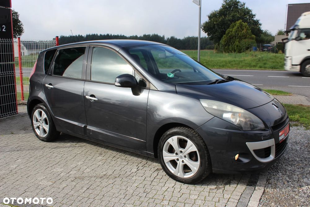 Renault Scenic 1.6 16V Expression - 8