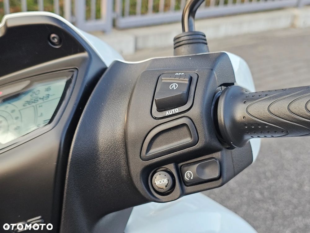 Piaggio Medley - 14