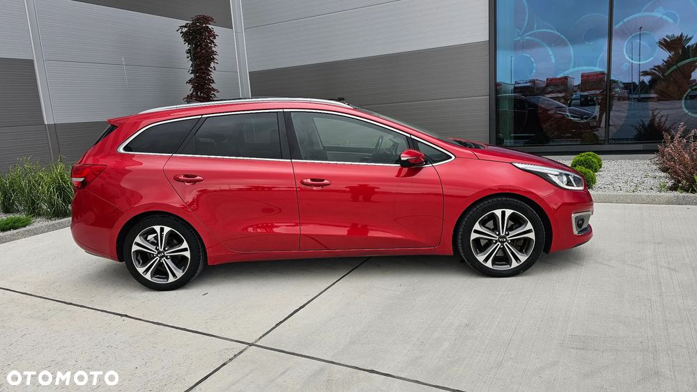 Kia Ceed Cee'd 1.6 CRDi Smart - 3