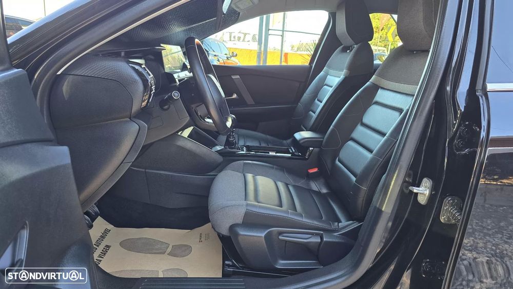 Citroën C4 1.2 PureTech Shine - 14