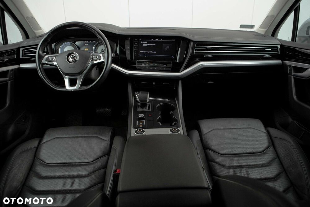 Volkswagen Touareg 3.0 V6 TDI SCR 4Mot - 22