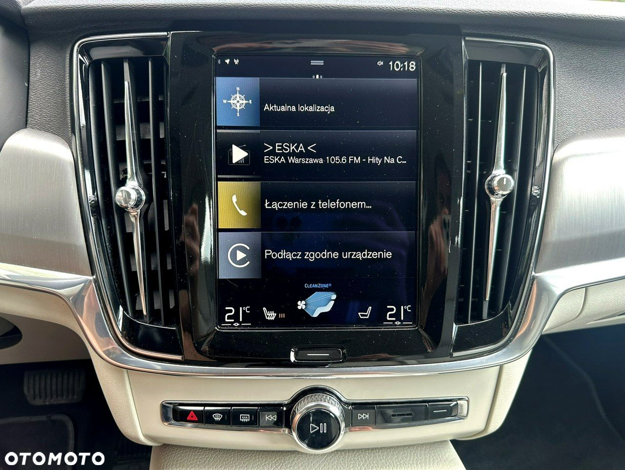 Volvo V90 D5 AWD Momentum - 26