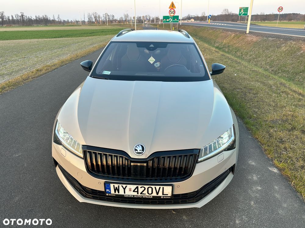 Skoda Superb 2.0 TDI SCR Sportline DSG - 8