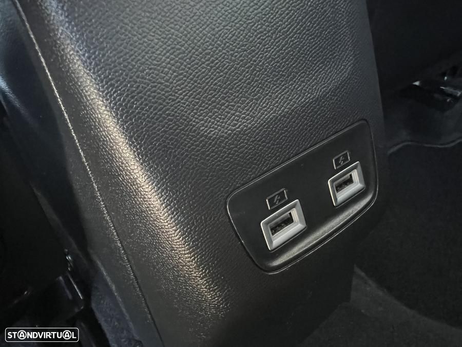 Peugeot e-2008 50 kWh Allure Pack - 21