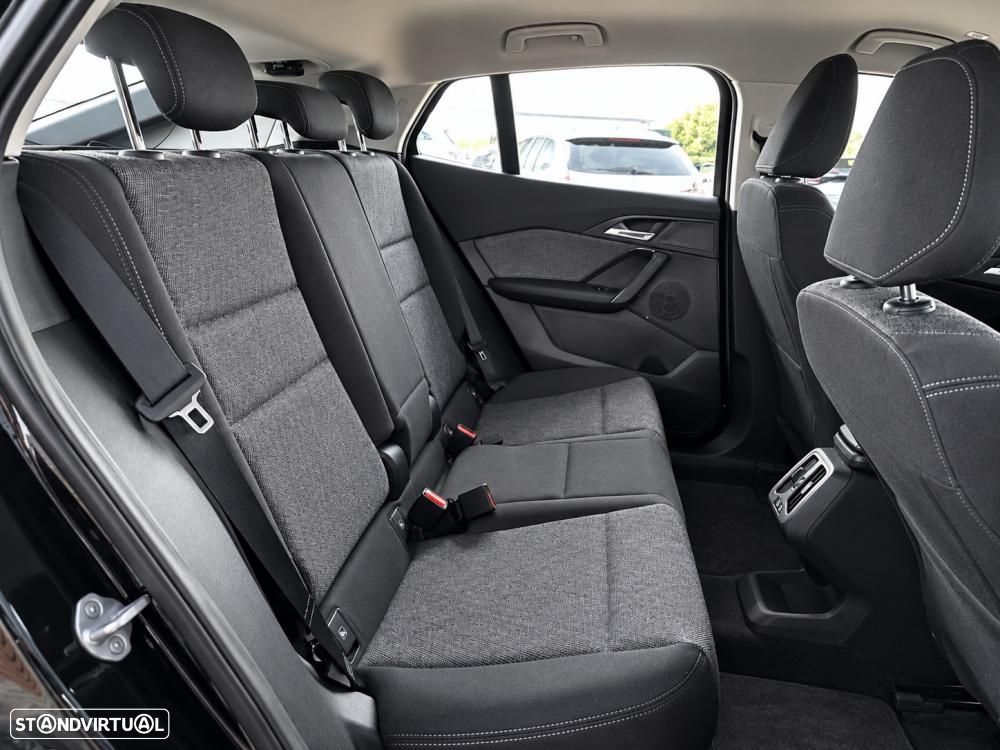 BMW iX2 eDrive20 — fotografia 27