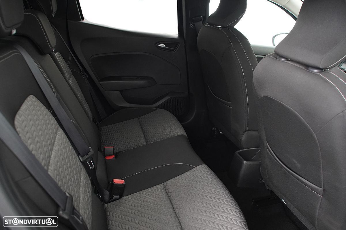 Renault Clio 1.0 TCe Evolution - 23