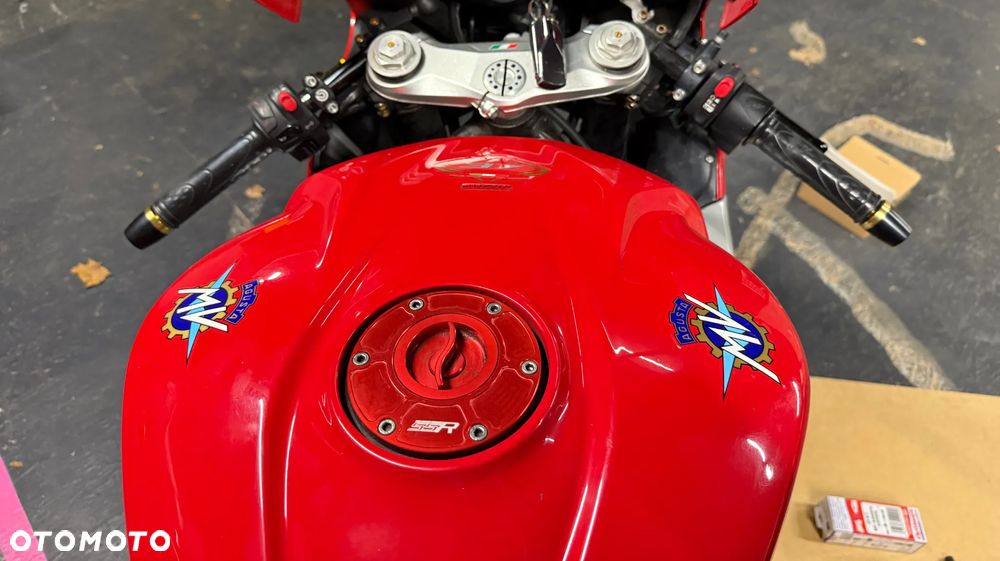 MV AGUSTA F3 - 5
