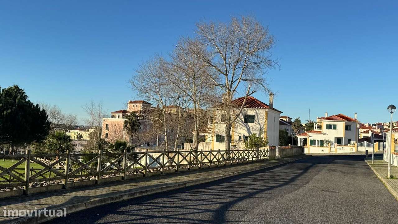 Lote Urbano com Projeto Aprovado Moradia T4– Mafra (Centro) – A 5 min - Grande imagem: 5/13