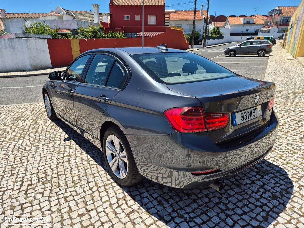 BMW 320 d Line Sport - 3
