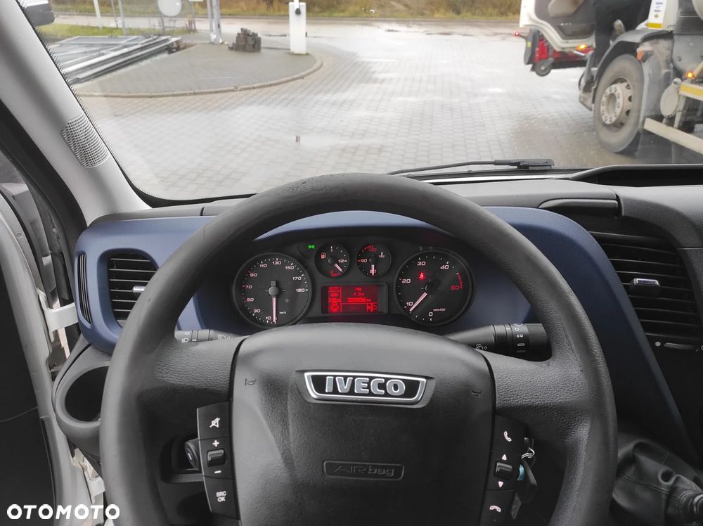 Iveco DAILY 35S15 - 16