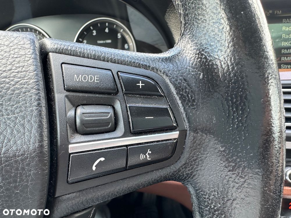 BMW Seria 5 520i Luxury Line - 19