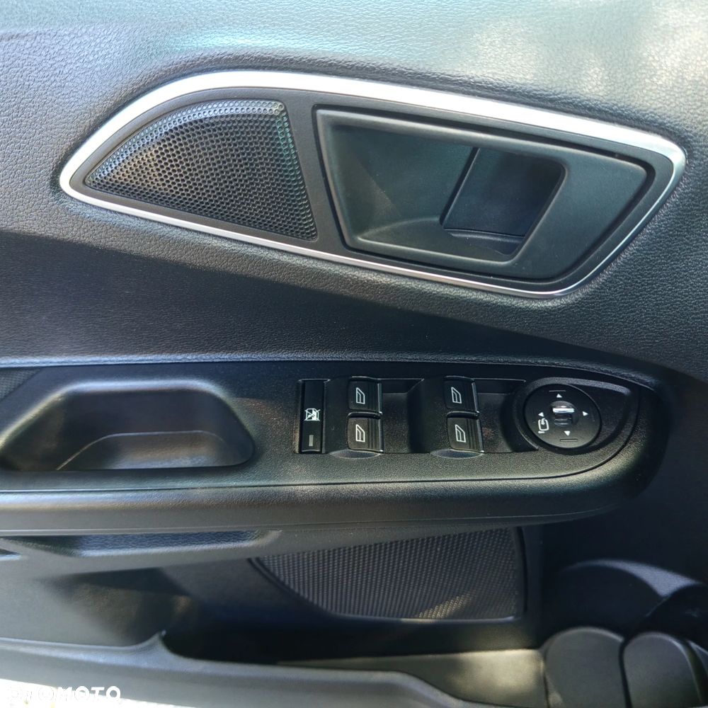 Ford B-MAX 1.0 EcoBoost Titanium - 13