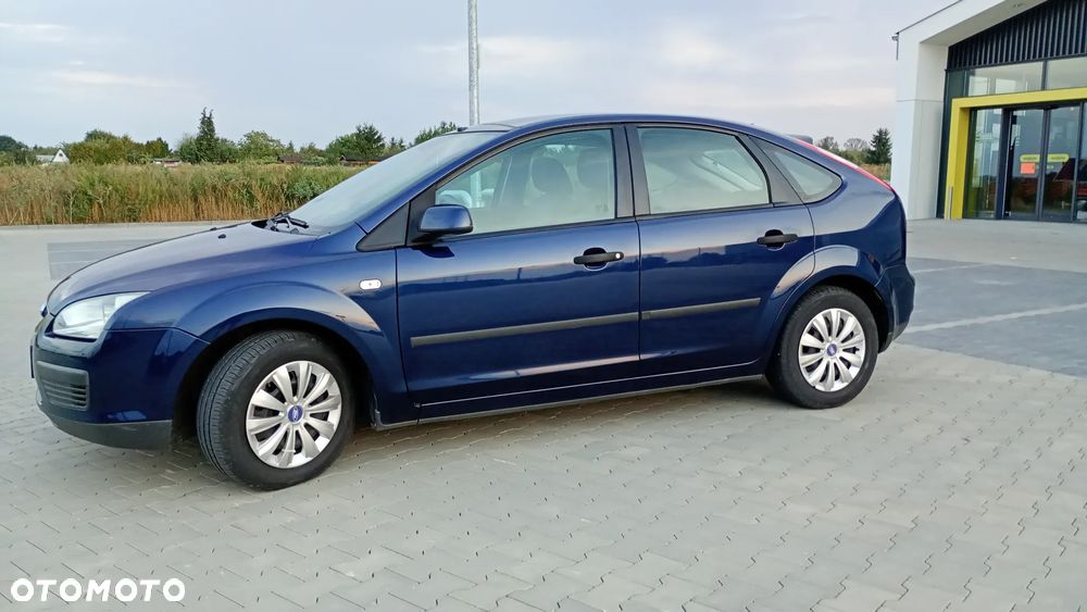 Ford Focus 1.6 Ti-VCT Sport - 2