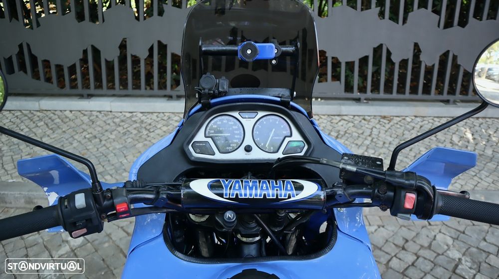 Yamaha XT750Z Super Tenere - 19