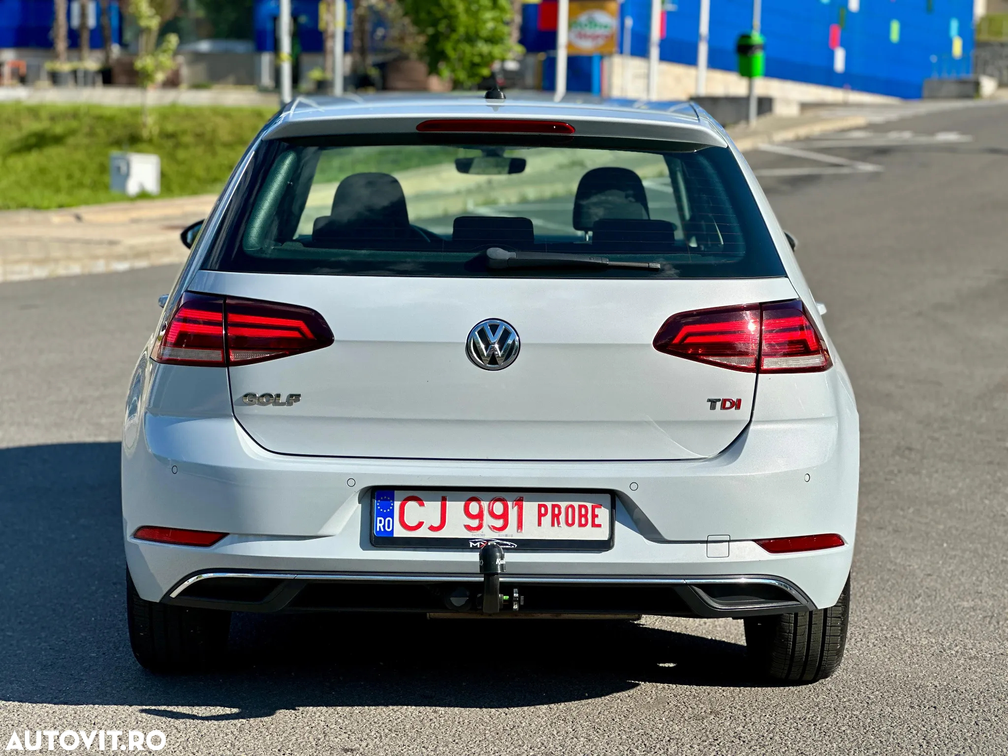 Volkswagen Golf 1.6 TDI Comfortline - 28