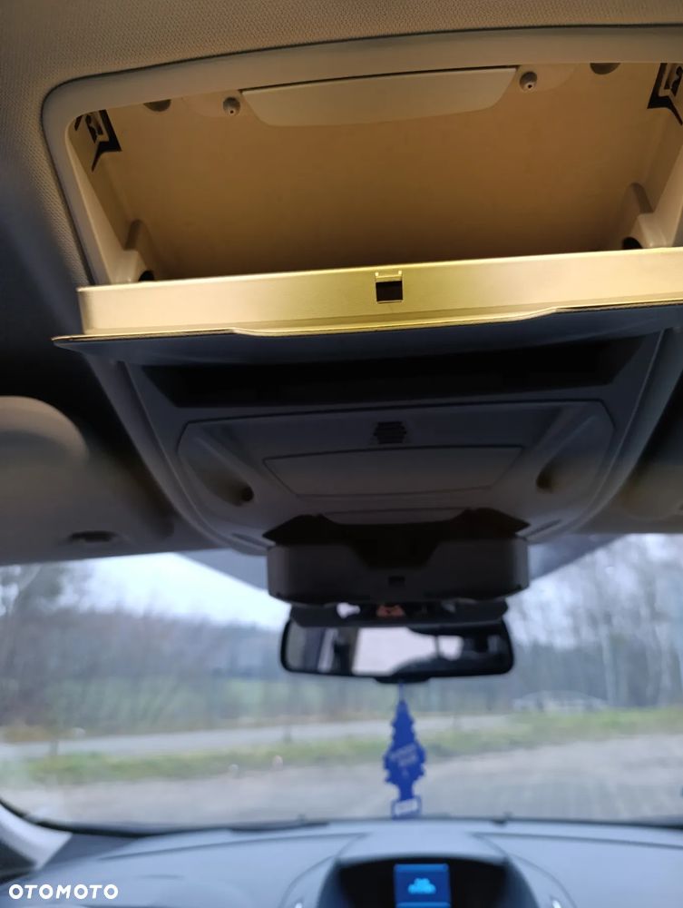 Ford C-MAX 1.6 TDCi Titanium - 26